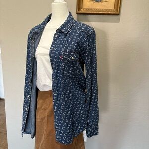 Levi’s Floral Denim Pearl Snap Shirt Blue Long Sleeve Western Top Women’s XL
